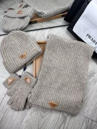 prada hat and echapres and glove set s_127aa41